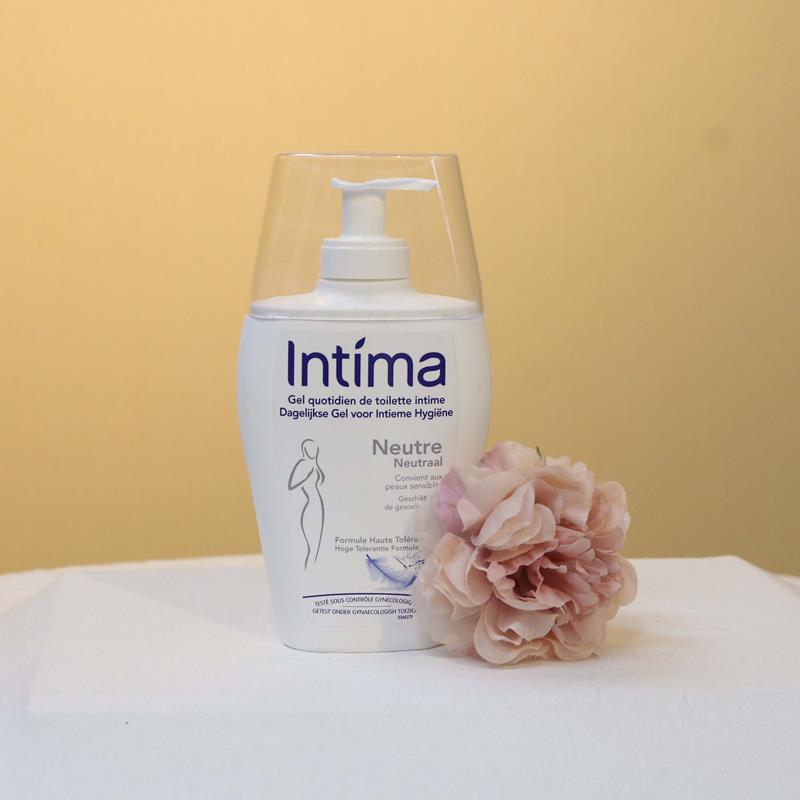 Dung dịch vệ sinh phụ nữ dạng gel Intima Extra Doux hương khoáng chất 200ml nắp trắng HP003