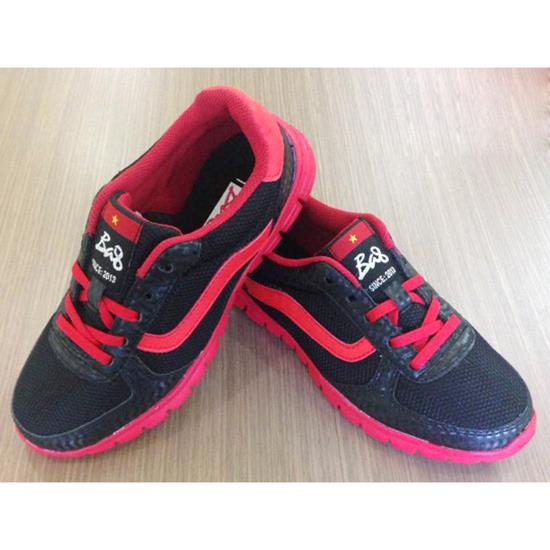Giày thể thao nữ (Đen sọc đỏ) BA8 - 018