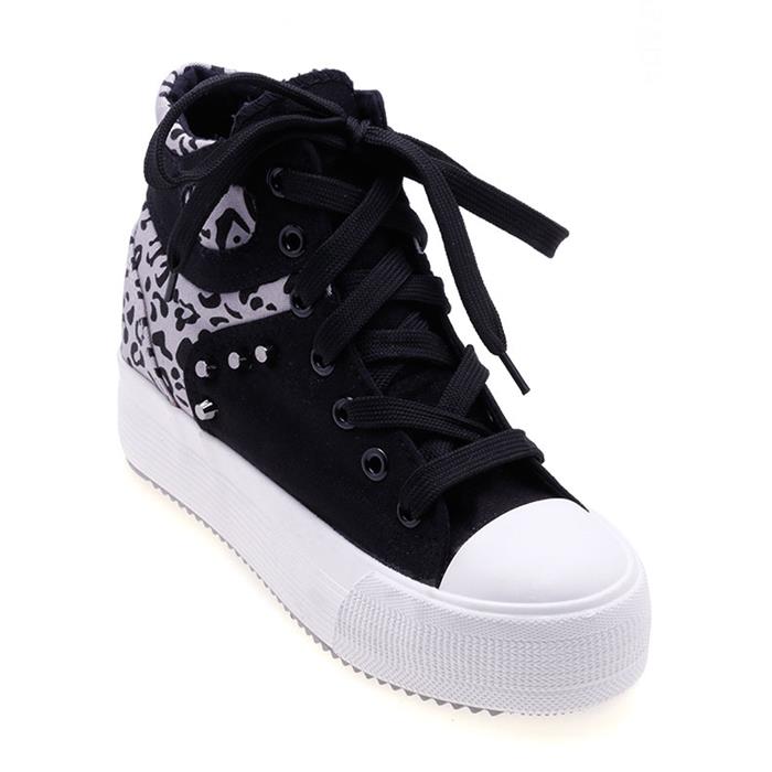 Giày thể thao nữ màu đen - WNTT0120015A1